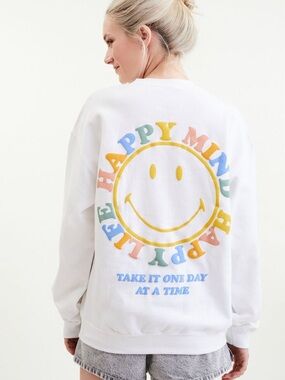 Desert Dreamer Cream 'Happy Mind' Crewneck Sweater